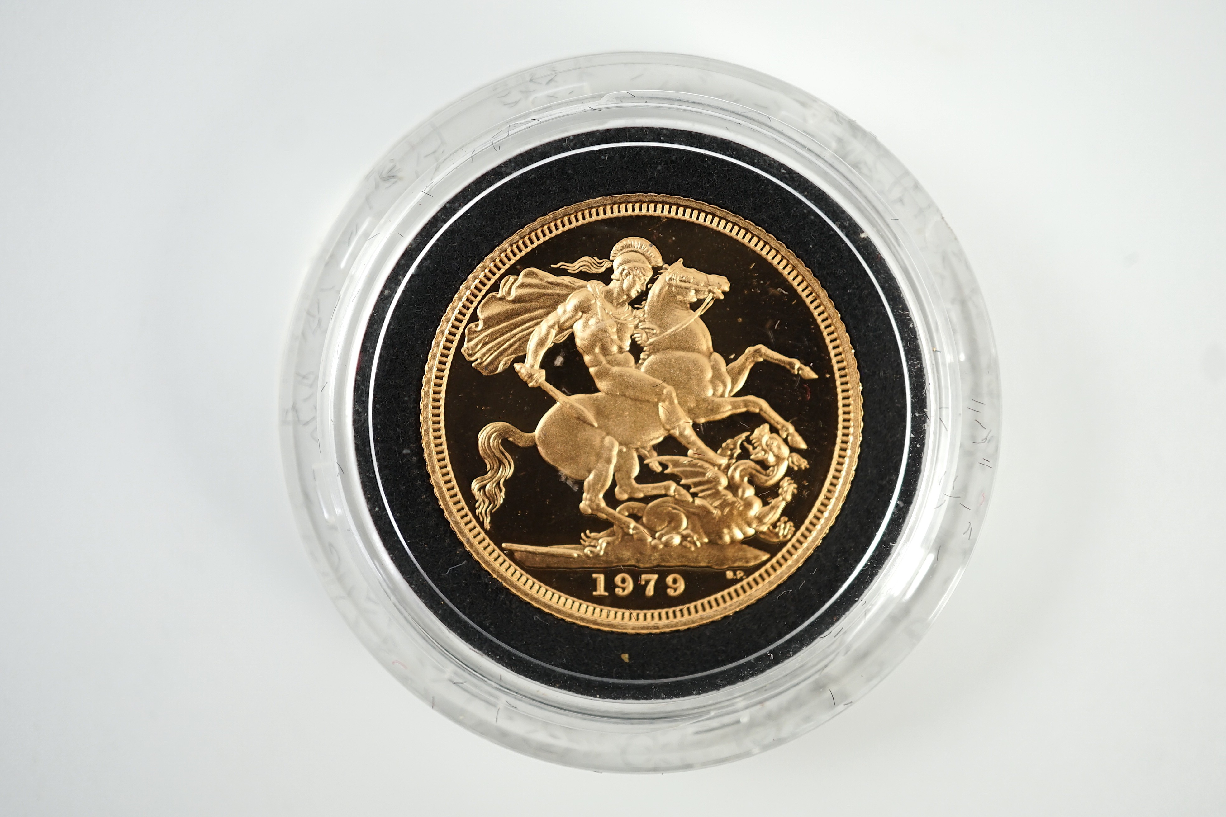 Elizabeth II (1952-2022), Royal Mint gold proof Sovereign, 1979, cased